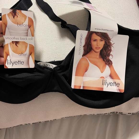 NWT Lilyette Underwire Bra - Picture 3 of 3
